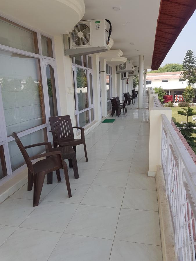 Skyview Holiday Home Pet Friendly Chandigarh Luaran gambar